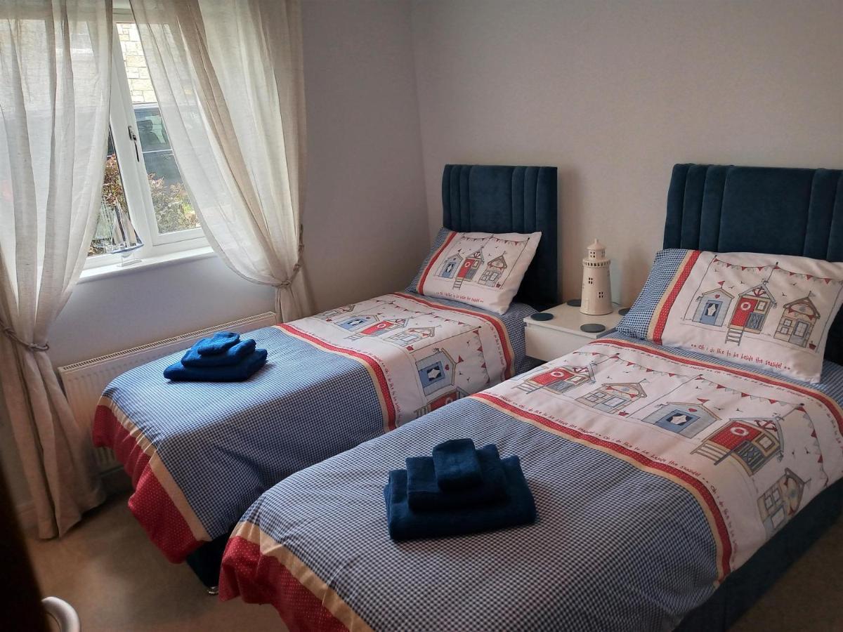 Stunning Apartment, Balconies, Private Beach, Coast Path צ'רלסטאון מראה חיצוני תמונה